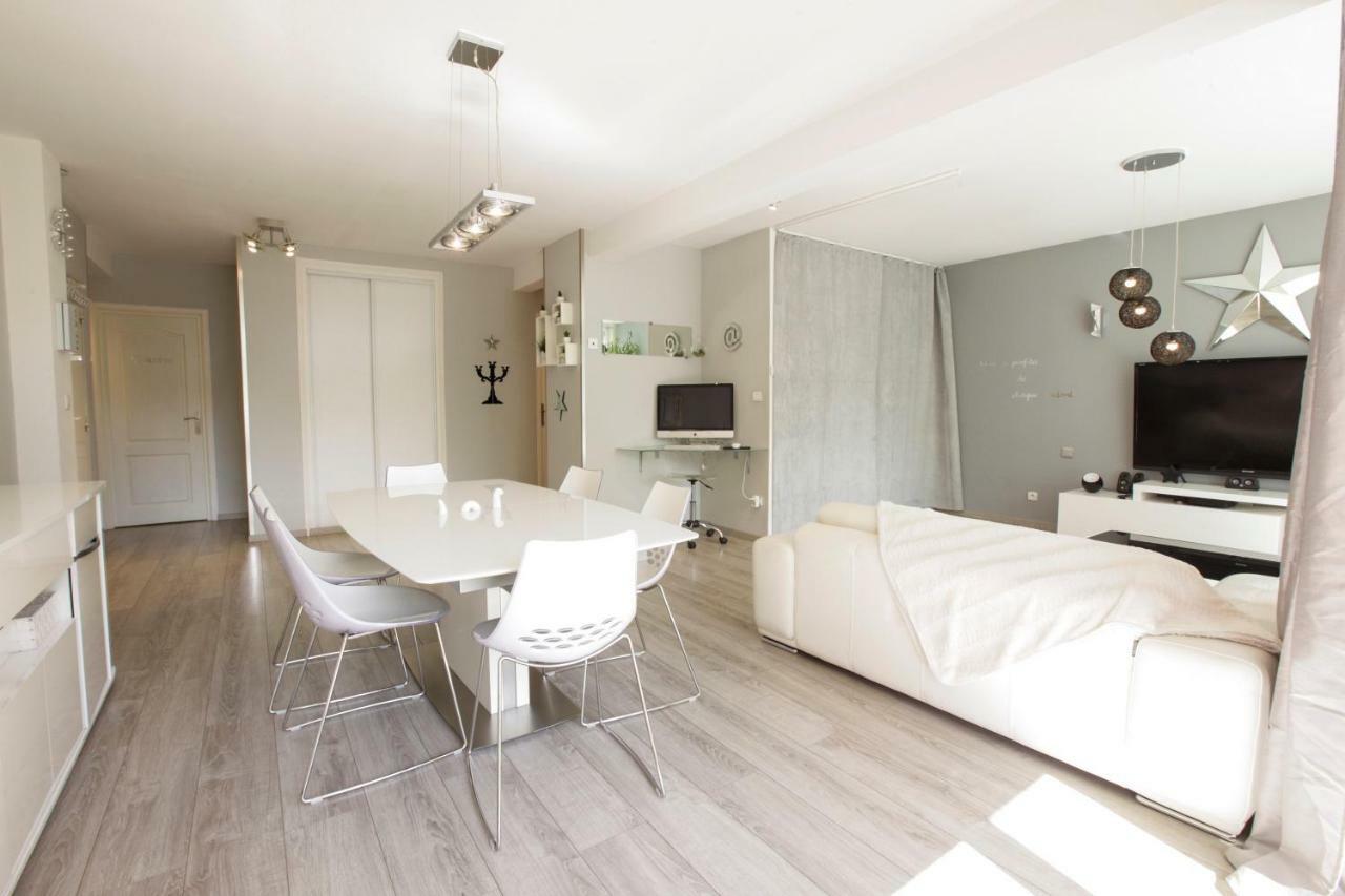 Le Celestay Villeurbanne Exterior photo