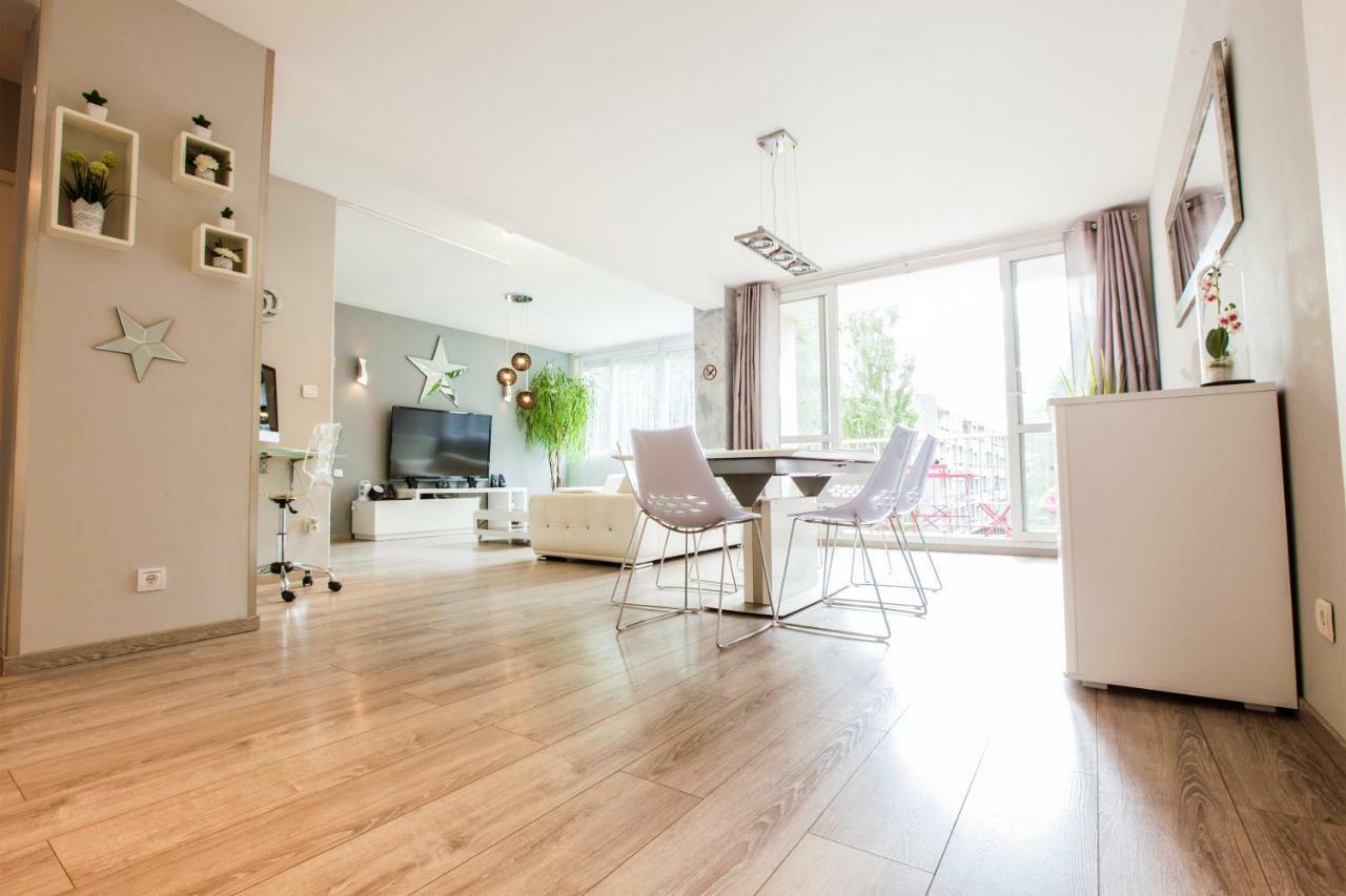 Le Celestay Villeurbanne Exterior photo
