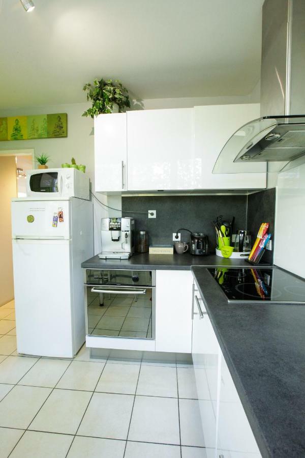 Le Celestay Villeurbanne Exterior photo