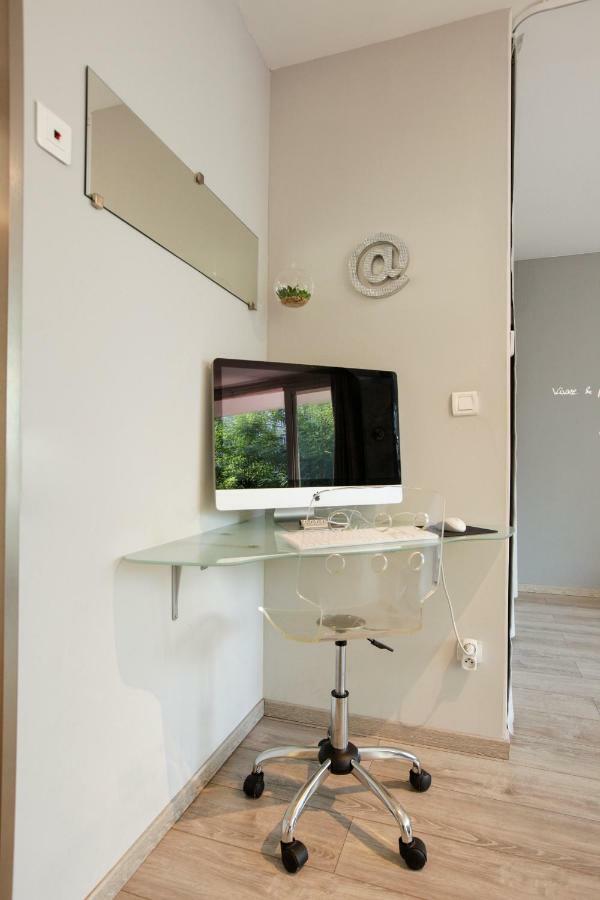 Le Celestay Villeurbanne Exterior photo